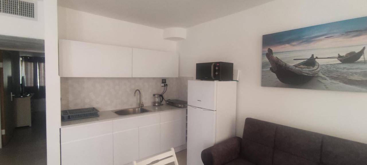 Yona Balev Lägenhet Eilat Exteriör bild