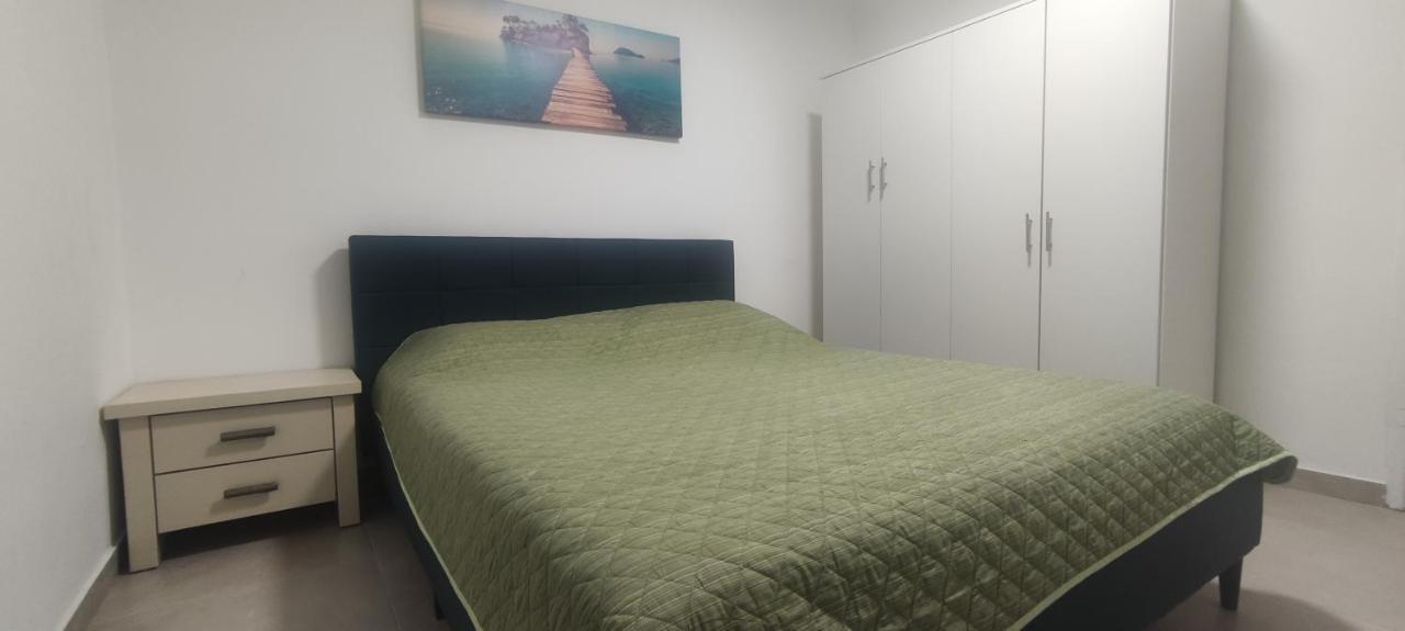 Yona Balev Lägenhet Eilat Exteriör bild